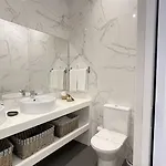 Mytrip Porto بيت ضيافة 4*